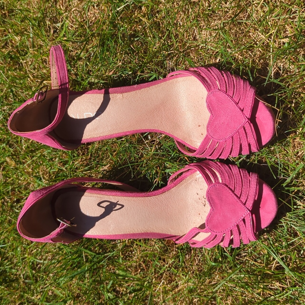 Aldo pink ankle strap short heel